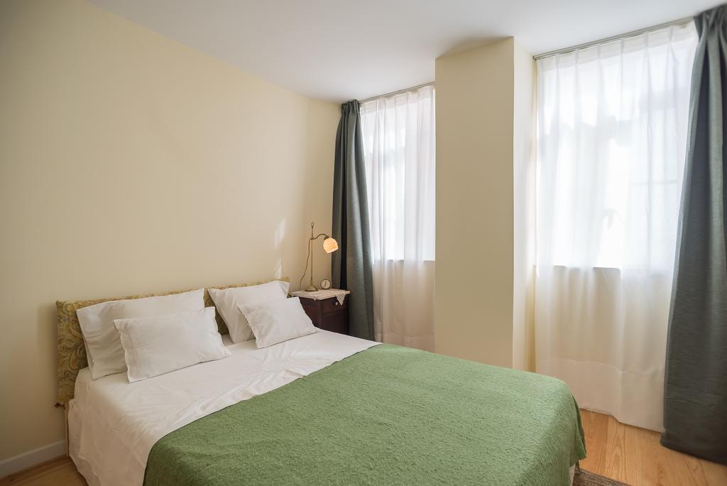 Little River View Triplex In Alfama Лиссабон Экстерьер фото